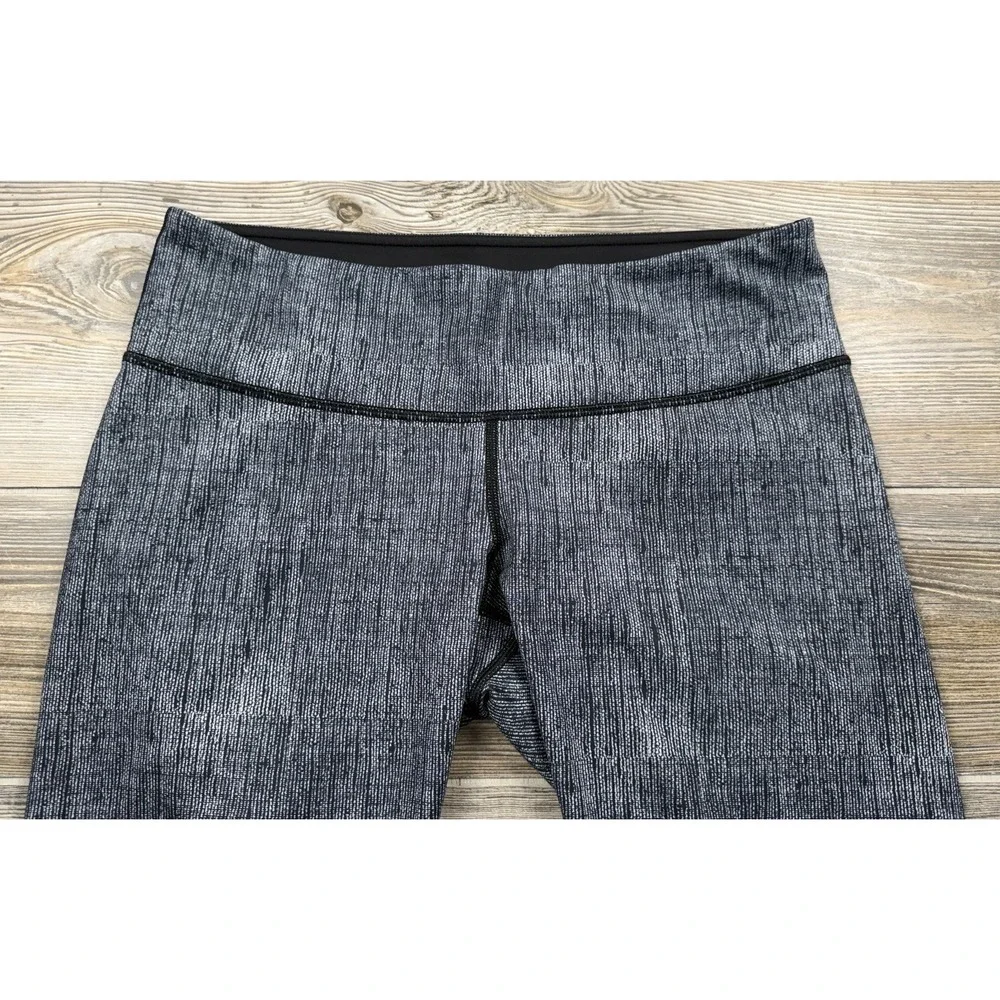 Lululemon‎ Womens Size 10 Wunder Under Crop Leggings Luxtreme Burlap Black Dune